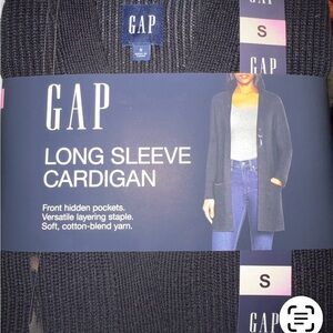 GAP True Black Long Sleeve Cardigan